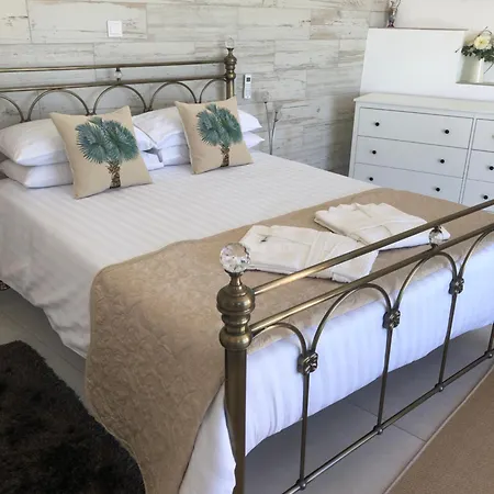 Casa Miramar, With Private Pool, Jacuzzi And Stunning Views Bédar