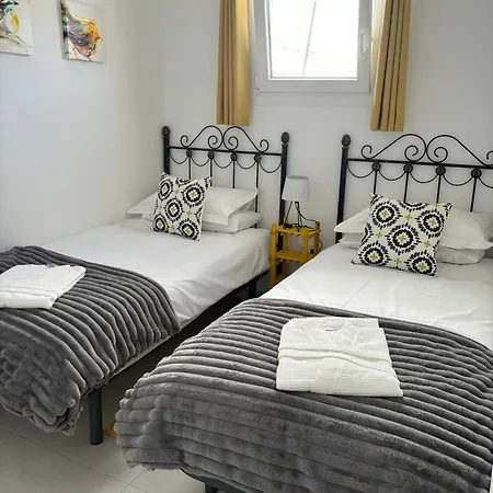 Casa Miramar, With Private Pool, Jacuzzi And Stunning Views Apartment *